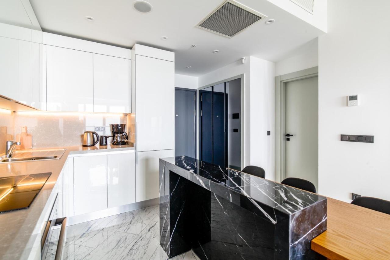 Chic And Scenic Studio Flat In Sisli